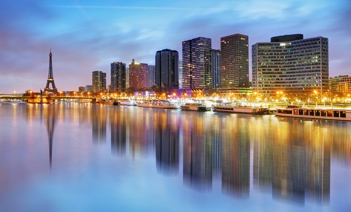 Proskauer hires three-partner PE team in Paris from Hogan Lovells
