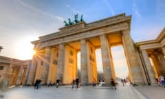Fieldfisher raids SKW Schwarz to boost media and entertainment practice in Germany