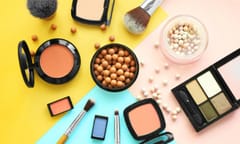 A&O Shearman leads in L’Oréal’s €1bn Medik8 acquisition from Inflexion