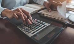 More UK in-house teams plan to cut legal spend than most global peers, study shows