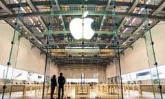 City accountants and lawyers criticise Apple Irish back tax ruling
