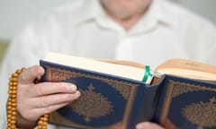 Quebec mosque hires own lawyers to ensure rights of victims