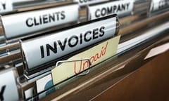 Top law firms wait months for clients to cough up fees