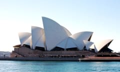 Australia urged to take lead on international drone laws