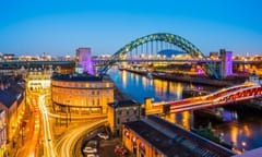 Clifford Chance buys Carillion legal arm