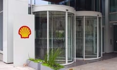 Shell revamps UK legal team