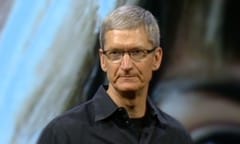 Apple chief told to testify in ebook case
