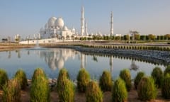 UAE capital Abu Dhabi: row over detained lawyers