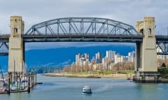 Canada's lawyers rocked by massive lawsuit