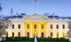 Quinn Emanuel to represent Steve Bannon in Russian investigation