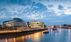 Baker & McKenzie opens services centre in Belfast
