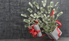 US firms stump up for end of year associate bonuses