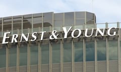 EY grows its in-house legal offering
