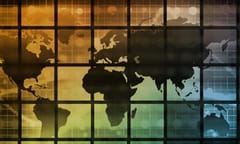 Only global firms and 'super niche' to prosper, says DLA head