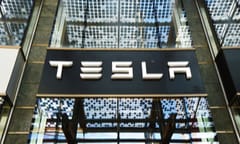 Tesla employee blows whistle on alleged spying, drugs and non-disclosure