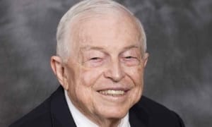 Baker Donelson co-founder dies