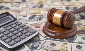 US lawyer compensation report highlights solo and small firm earnings