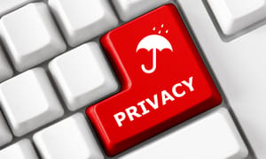 Court rules e-mails not protected by client-attorney privilege