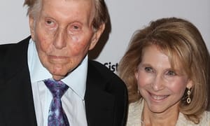 CBS sues majority shareholder intent on forcing Viacom deal