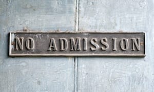 Whittier Law School closes doors to new students