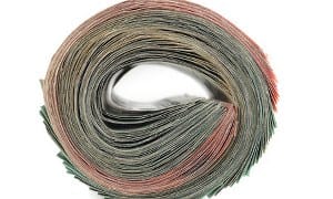 Canada's lawyers face pressure over fees