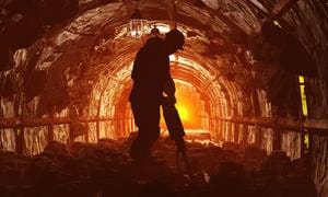 Jones Day chases Australian resource slump to Brisbane