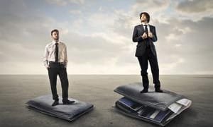 American firms streak ahead in junior pay stakes