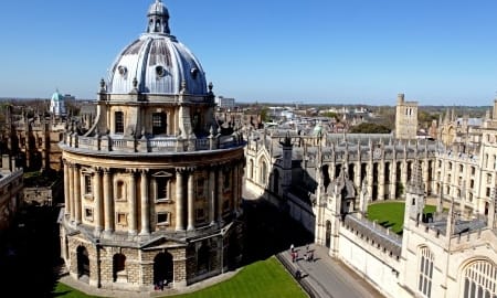 Would-have-been barrister sues Oxford University over prohibitive 2:1 result