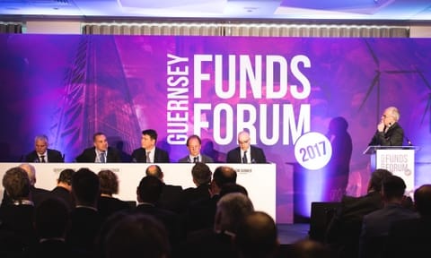 'Club deals' back in vogue for private equity dealmakers