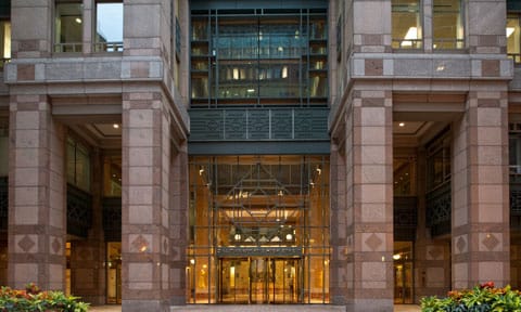 Hogan Lovells in Boston move