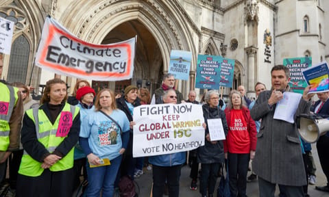 Picture of Heathrow expansion protestors