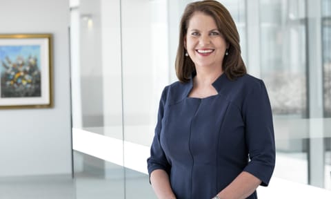 Portrait photo of Donna Charlesworth