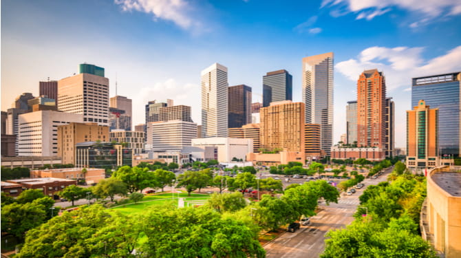 Winston & Strawn expands Houston office with corporate duo from Thompson & Knight