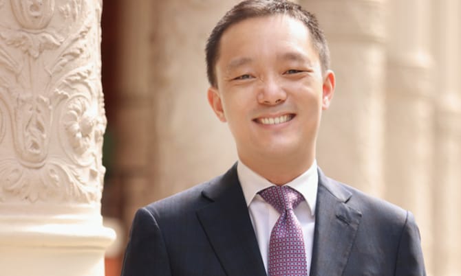 Portrait of Jern-Fei Ng QC